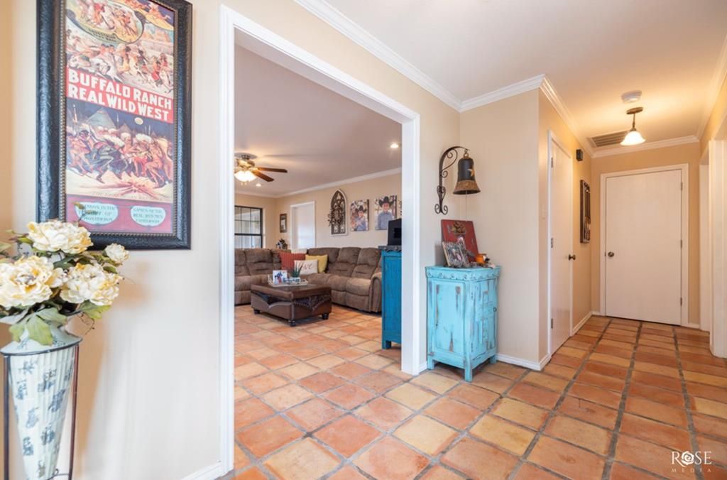 Image 9 of property listing at 12846 Dove Creek West Lane, San Angelo, TX 76904