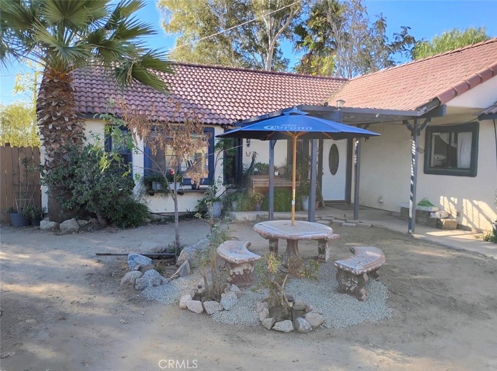 591 W 3rd, Perris, CA 92570
