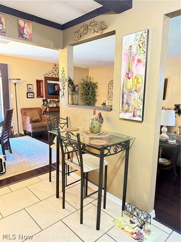 7607 Creekwood Drive, North Royalton, OH 44133
