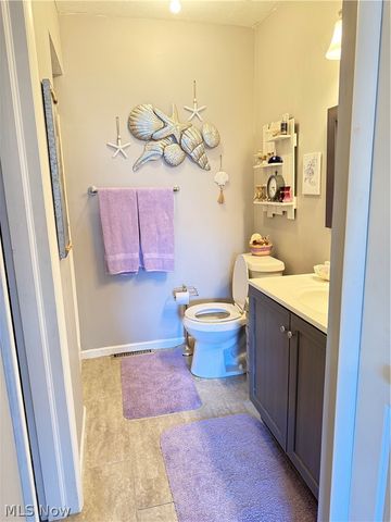 7607 Creekwood Drive, North Royalton, OH 44133