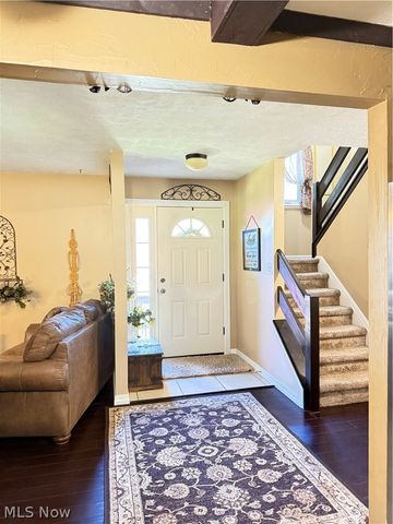 7607 Creekwood Drive, North Royalton, OH 44133