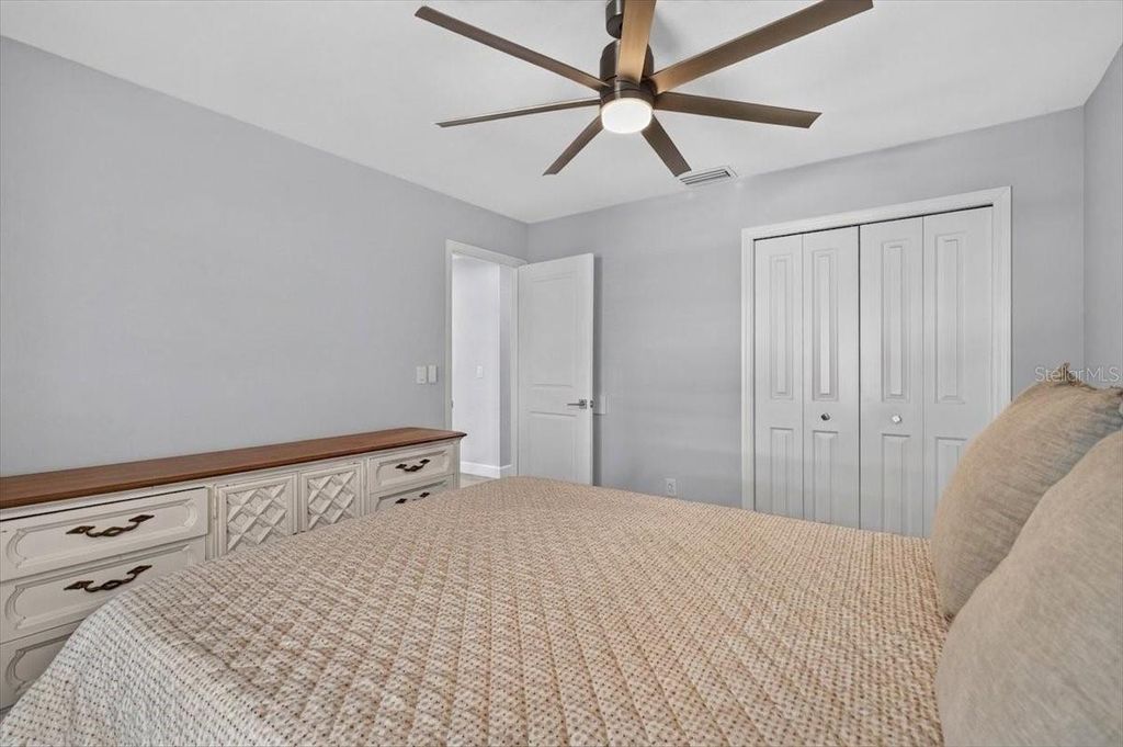 Image 25 of property listing at 4119 & 4121 12TH AVENUE W, Bradenton, FL 34205