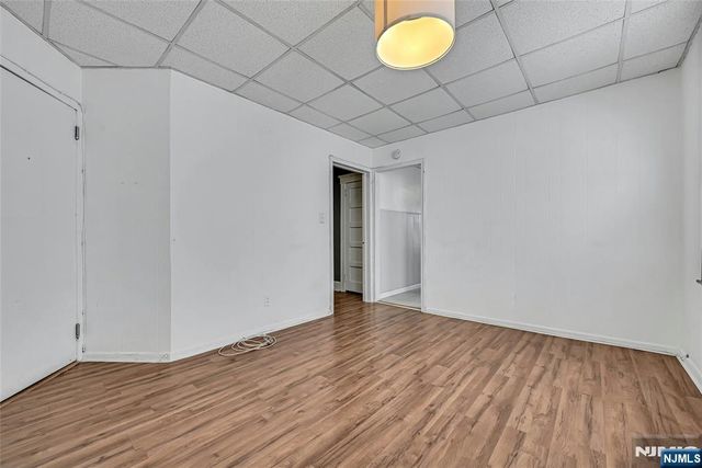 349 Undercliff Avenue, Edgewater, NJ 07020