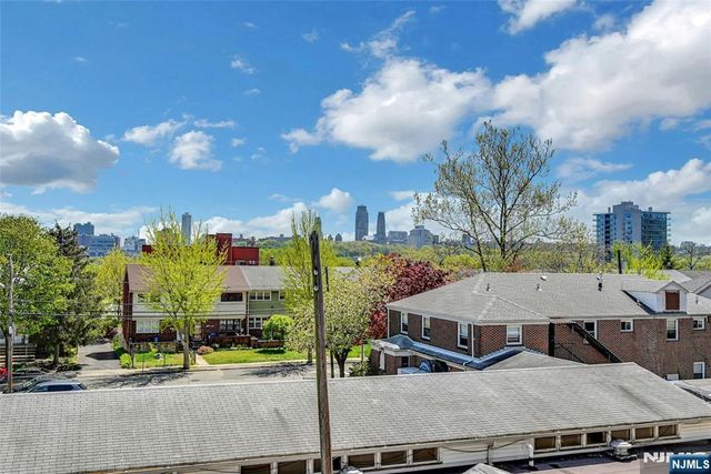 349 Undercliff Avenue, Edgewater, NJ 07020