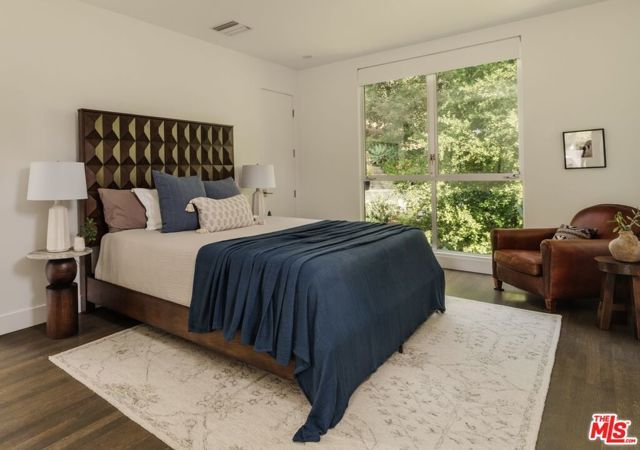 2300 Canyon Drive, Los Angeles, CA 90068