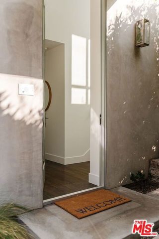 2300 Canyon Drive, Los Angeles, CA 90068