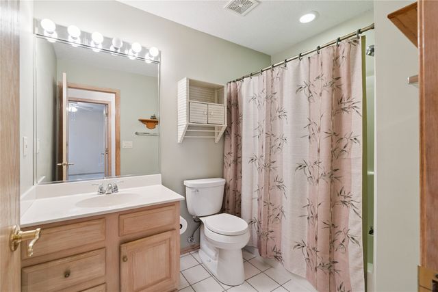 1476 Pompano Drive, Clive, IA 50325