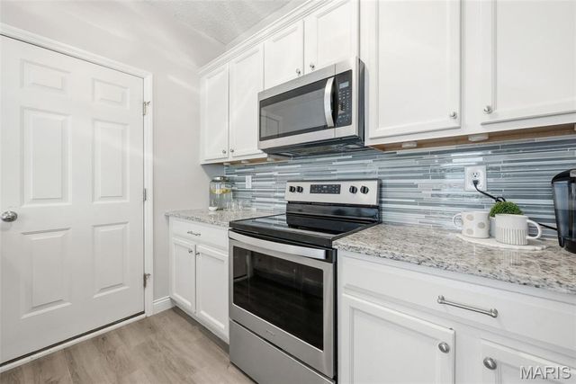 3240 S Civic Green Drive, St Charles, MO 63301