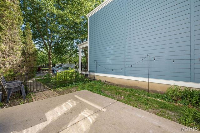 3240 S Civic Green Drive, St Charles, MO 63301