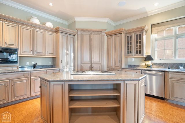 3304 Lacoste Drive, Jonesboro, AR 72404