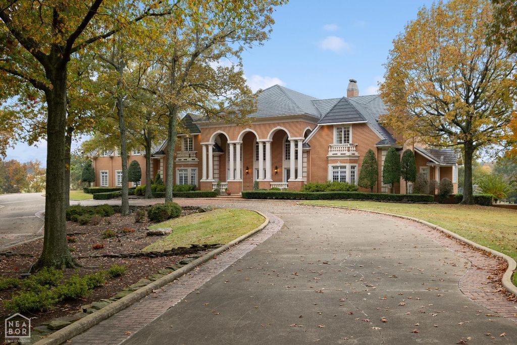 3304 Lacoste Drive, Jonesboro, AR 72404