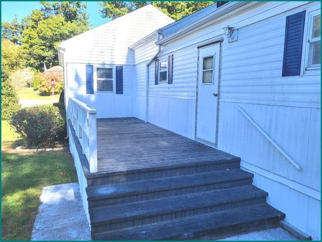 1 Ferndale Drive, Halifax, MA 02338