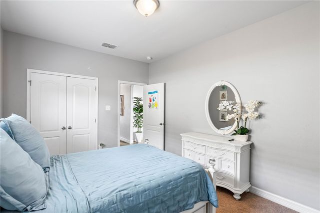 2233 Ruby Dr, Corpus Christi, TX 78414