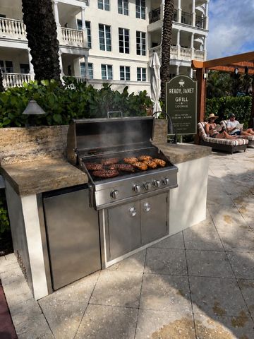 155 S OCEAN Avenue 305, Palm Beach Shores, FL 33404