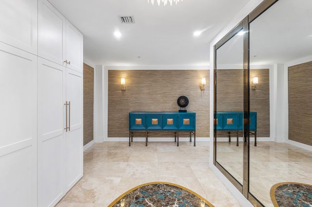 155 S OCEAN Avenue 305, Palm Beach Shores, FL 33404