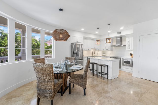 155 S OCEAN Avenue 305, Palm Beach Shores, FL 33404