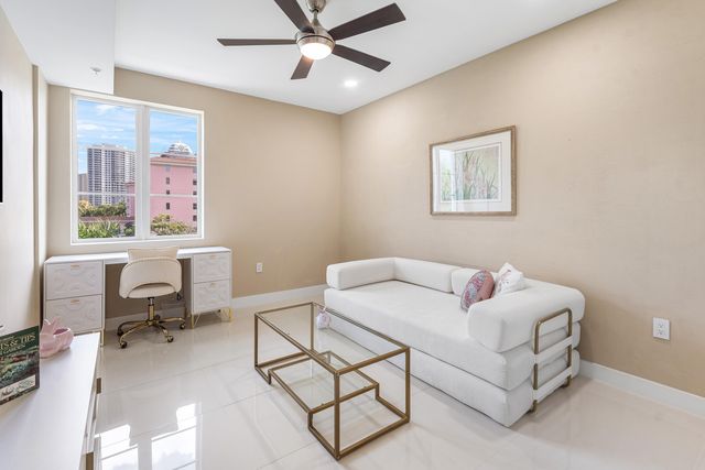 155 S OCEAN Avenue 305, Palm Beach Shores, FL 33404