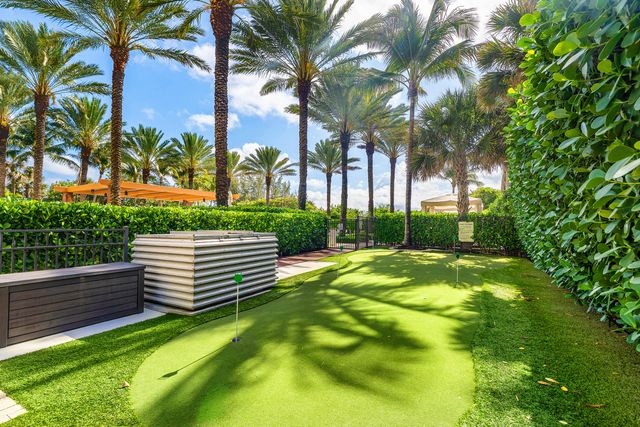155 S OCEAN Avenue 305, Palm Beach Shores, FL 33404