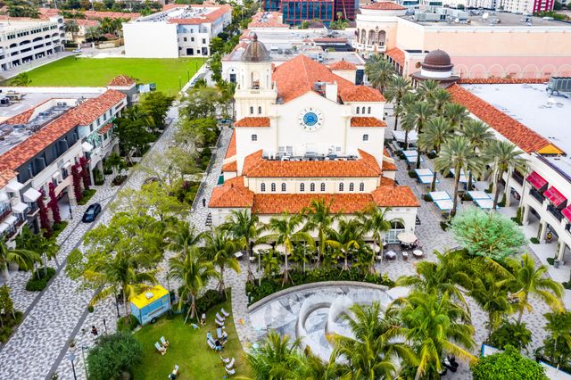 155 S OCEAN Avenue 305, Palm Beach Shores, FL 33404