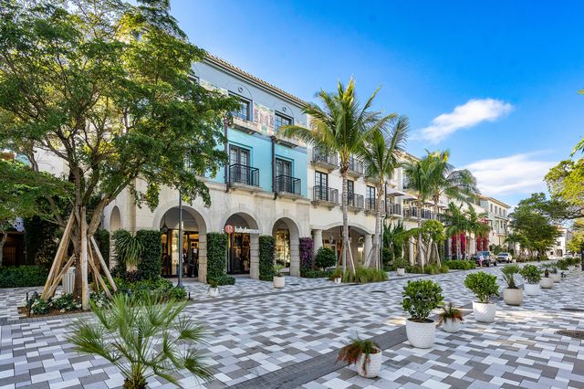 155 S OCEAN Avenue 305, Palm Beach Shores, FL 33404
