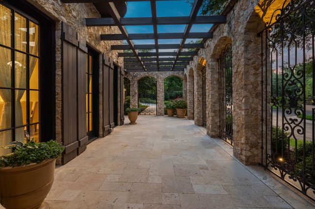 1500 Wills Court, Westlake, TX 76262