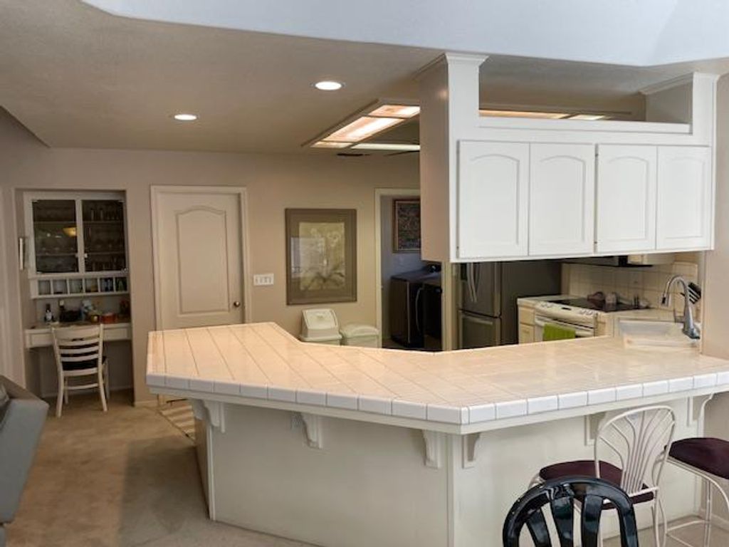Image 13 of property listing at 1689 E Trenton Avenue, Fresno, CA 93720