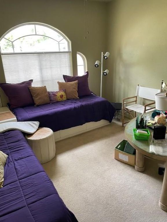 Image 21 of property listing at 1689 E Trenton Avenue, Fresno, CA 93720