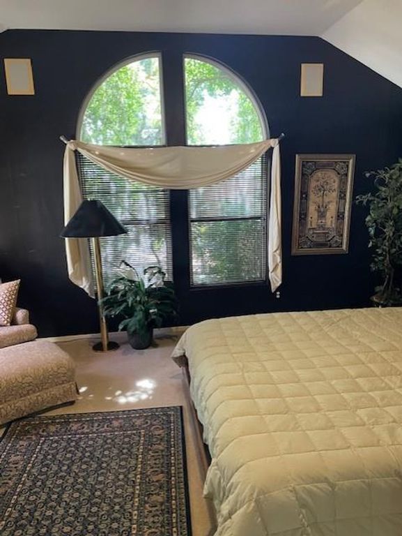 Image 25 of property listing at 1689 E Trenton Avenue, Fresno, CA 93720