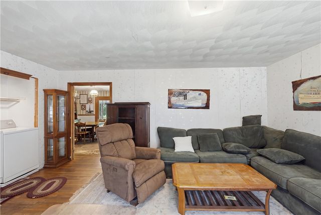 54 Narragansett Boulevard, Portsmouth, RI 02871