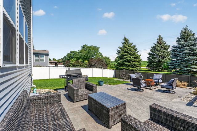 419 Zachary Drive, Hampshire, IL 60140