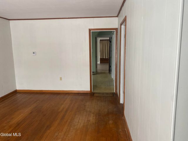 1126 Vinewood Avenue, Rotterdam, NY 12306