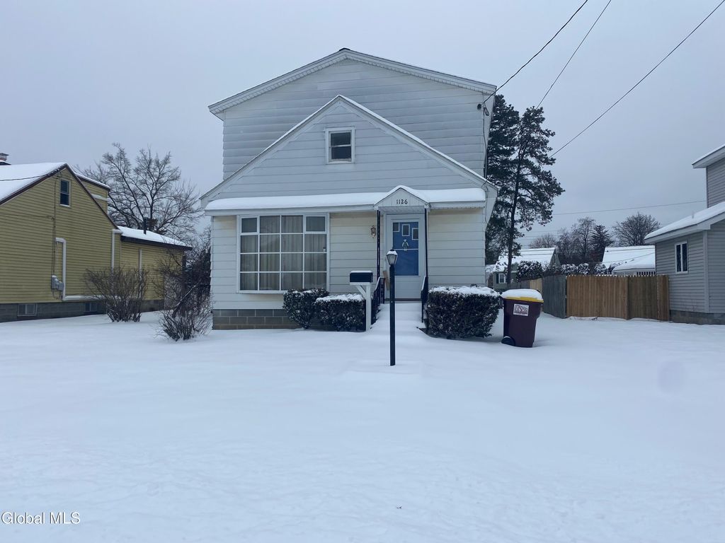 1126 Vinewood Avenue, Rotterdam, NY 12306