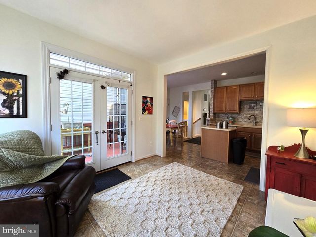 135 PITTMAN CT, Stephens City, VA 22655