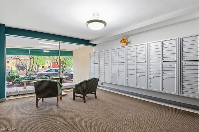 11820 Edgewater Drive 718, Lakewood, OH 44107