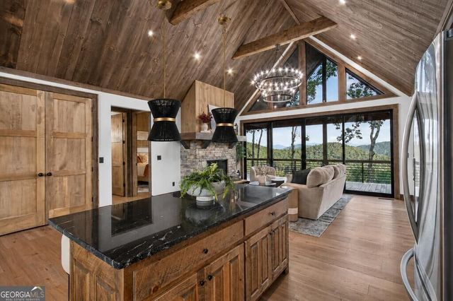 193 7 Figure Ridge, Blue Ridge, GA 30513