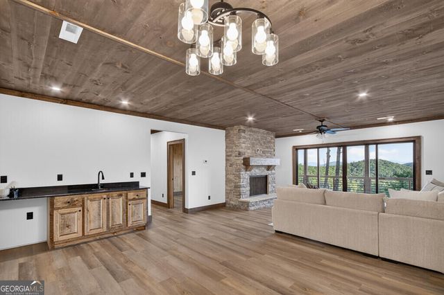193 7 Figure Ridge, Blue Ridge, GA 30513