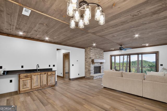 193 7 Figure Ridge, Blue Ridge, GA 30513