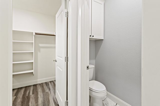2308 Bloomfield Drive, Arlington, TX 76012