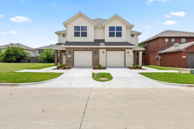 2308 Bloomfield Drive, Arlington, TX 76012