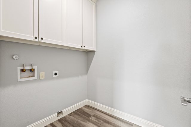 2308 Bloomfield Drive, Arlington, TX 76012