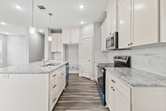 2308 Bloomfield Drive, Arlington, TX 76012