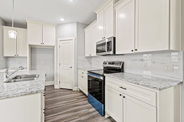 2308 Bloomfield Drive, Arlington, TX 76012