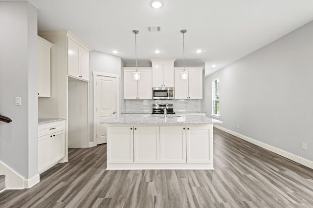 2308 Bloomfield Drive, Arlington, TX 76012