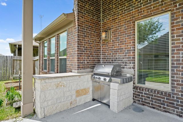 19119 Arcadia Cove Court, Cypress, TX 77429