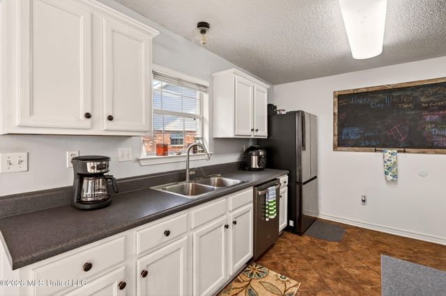 15055 Cedar Springs Drive, Biloxi, MS 39532