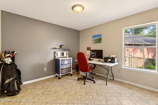 15055 Cedar Springs Drive, Biloxi, MS 39532