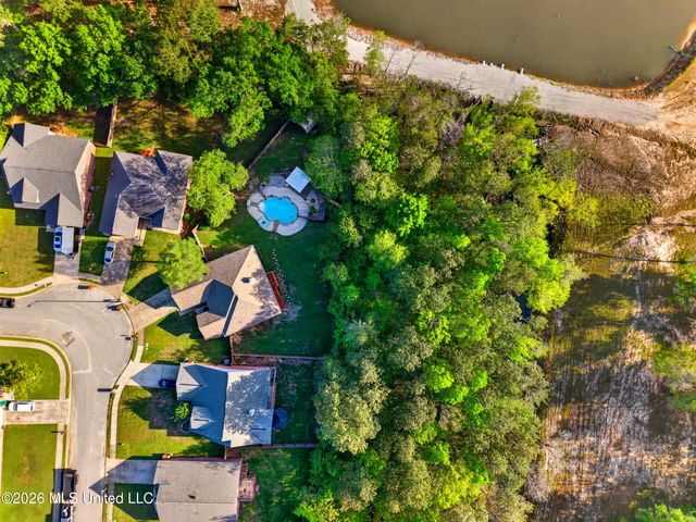 15055 Cedar Springs Drive, Biloxi, MS 39532