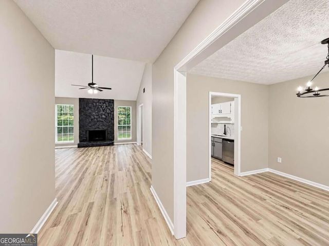 380 Independence Drive, Jonesboro, GA 30238