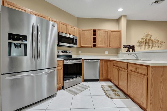 8248 Mulligan Cir 8248, Port St Lucie, FL 34986