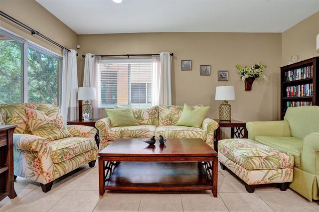 8248 Mulligan Cir 8248, Port St Lucie, FL 34986